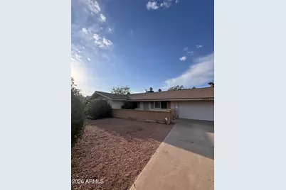 1000 E Loyola Drive, Tempe, AZ 85282 - Photo 1