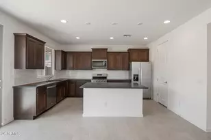 2444 W Silver Fox Wy, Phoenix, AZ 85045 - Photo 8