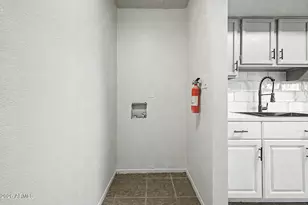 5981 N 48th Dr, Glendale, AZ 85301 - Photo 12