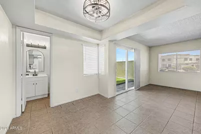 5981 N 48th Drive, Glendale, AZ 85301 - Photo 8