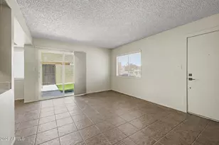 5981 N 48th Dr, Glendale, AZ 85301 - Photo 6