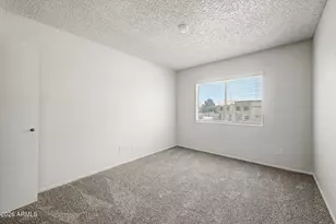 5981 N 48th Dr, Glendale, AZ 85301 - Photo 16