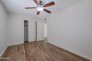 9854 N 1st St, Phoenix, AZ 85020 - Photo 14