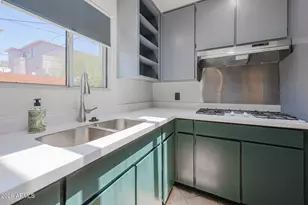 9854 N 1st St, Phoenix, AZ 85020 - Photo 6