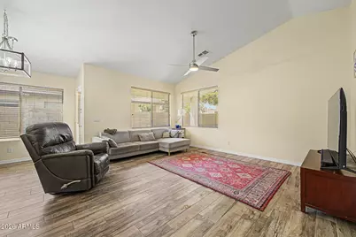 354 W Dana Drive, San Tan Valley, AZ 85143 - Photo 8
