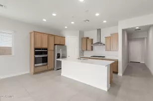 2437 W Nighthawk Way, Phoenix, AZ 85045 - Photo 10