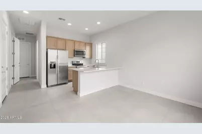 2437 W Nighthawk Way, Phoenix, AZ 85045 - Photo 4