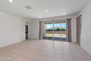9209 W Wilow Bend Ln, Phoenix, AZ 85037 - Photo 12