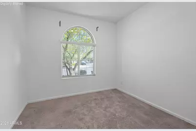 9209 W Wilow Bend Lane, Phoenix, AZ 85037 - Photo 22
