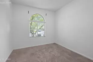 9209 W Wilow Bend Ln, Phoenix, AZ 85037 - Photo 22