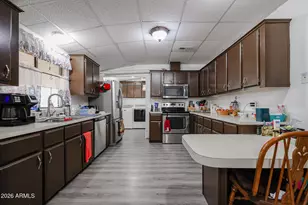 880 E 4th Ave, Apache Junction, AZ 85119 - Photo 16
