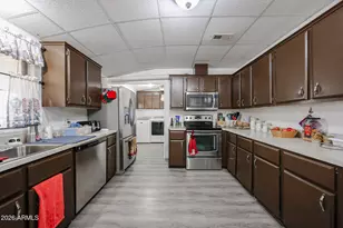 880 E 4th Ave, Apache Junction, AZ 85119 - Photo 10