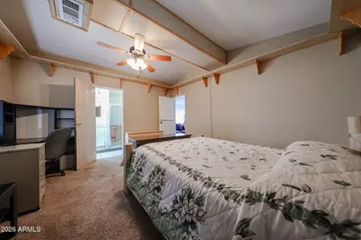 880 E 4th Avenue, Apache Junction, AZ 85119 - Photo 24