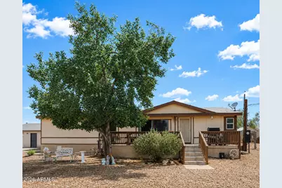 880 E 4th Avenue, Apache Junction, AZ 85119 - Photo 2