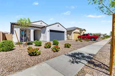 15634 W Winslow Avenue, Goodyear, AZ 85338 - Photo 2