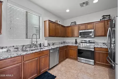 26007 N 53 Drive, Phoenix, AZ 85083 - Photo 10