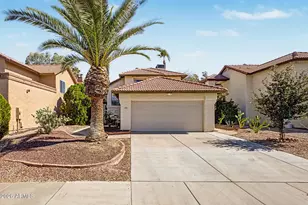 929 E Manor Dr, Chandler, AZ 85225 - Photo 1