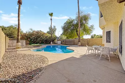 929 E Manor Drive, Chandler, AZ 85225 - Photo 36