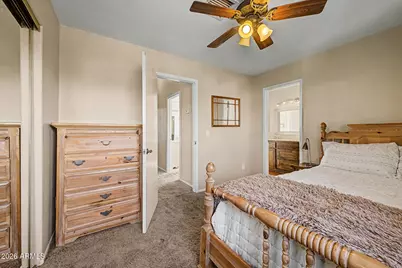 929 E Manor Drive, Chandler, AZ 85225 - Photo 32