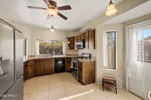 929 E Manor Dr, Chandler, AZ 85225 - Photo 20