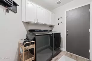 8242 W Melinda Ln, Peoria, AZ 85382 - Photo 24
