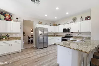 8242 W Melinda Lane, Peoria, AZ 85382 - Photo 12