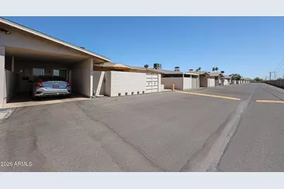 13812 N Garden Court Drive, Sun City, AZ 85351 - Photo 10