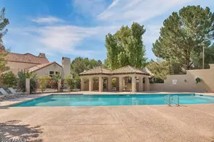 921 W University Dr, Mesa, AZ 85201 - Photo 2