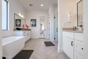 1612 E Creek Canyon Rd, Phoenix, AZ 85086 - Photo 26