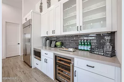 1612 E Creek Canyon Road, Phoenix, AZ 85086 - Photo 10
