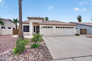 728 N Ocotillo Ln, Gilbert, AZ 85233 - Photo 2