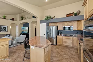18116 W Addie Ln, Surprise, AZ 85374 - Photo 12