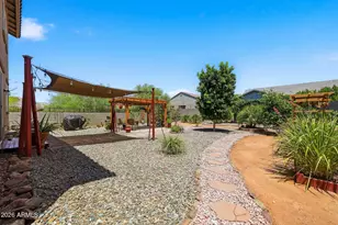 17792 W Jessie Ln, Surprise, AZ 85387 - Photo 26