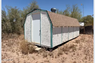 325 N Hilton Road, Apache Junction, AZ 85119 - Photo 4