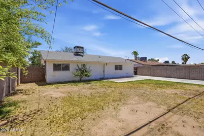 2112 W Dahlia Drive, Phoenix, AZ 85029 - Photo 28