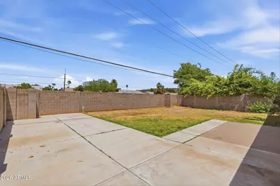 2112 W Dahlia Drive, Phoenix, AZ 85029 - Photo 26