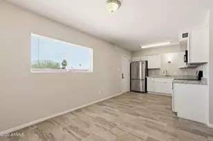 2112 W Dahlia Dr, Phoenix, AZ 85029 - Photo 8