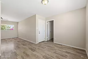 2112 W Dahlia Dr, Phoenix, AZ 85029 - Photo 12
