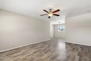 2112 W Dahlia Dr, Phoenix, AZ 85029 - Photo 10