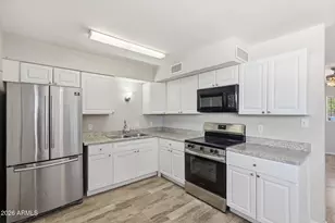 2112 W Dahlia Dr, Phoenix, AZ 85029 - Photo 4