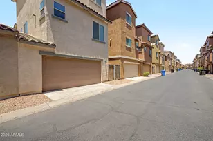 1947 N 77th Glen, Phoenix, AZ 85035 - Photo 26