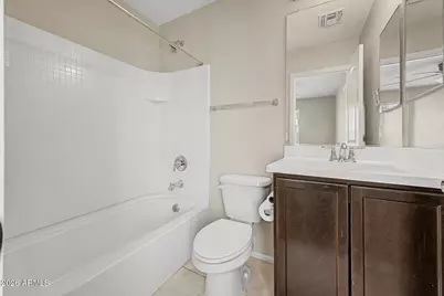 1947 N 77th Glen, Phoenix, AZ 85035 - Photo 10