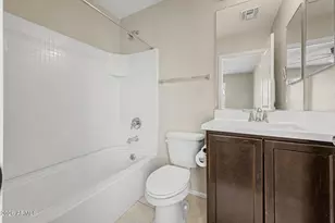 1947 N 77th Glen, Phoenix, AZ 85035 - Photo 10