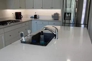 2382 W Gloria Ln, Phoenix, AZ 85085 - Photo 6