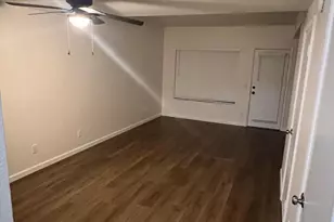 7801 N 44th Dr, Glendale, AZ 85301 - Photo 2