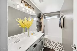 4376 E Anderson Dr, Phoenix, AZ 85032 - Photo 24