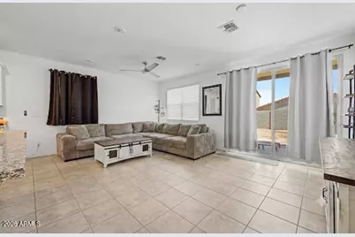 12418 W Glenn Court, Glendale, AZ 85307 - Photo 8