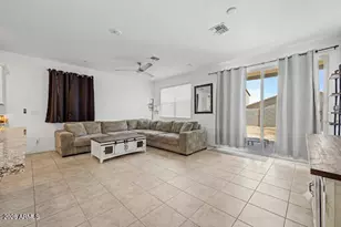 12418 W Glenn Ct, Glendale, AZ 85307 - Photo 8