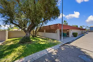 5233 N 15th Dr, Phoenix, AZ 85015 - Photo 1