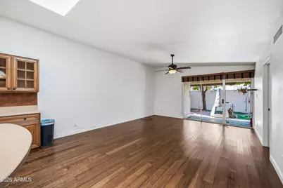 5233 N 15th Drive, Phoenix, AZ 85015 - Photo 14